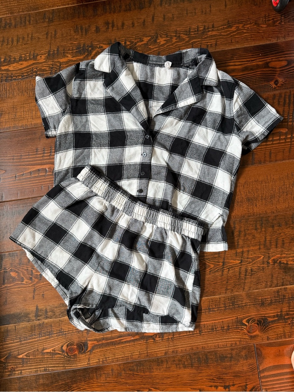 Garage Black and White Buffalo Plaid Teen Girls Pajama Set
